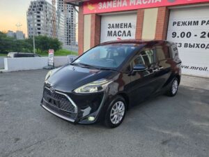 Toyota Sienta 2022